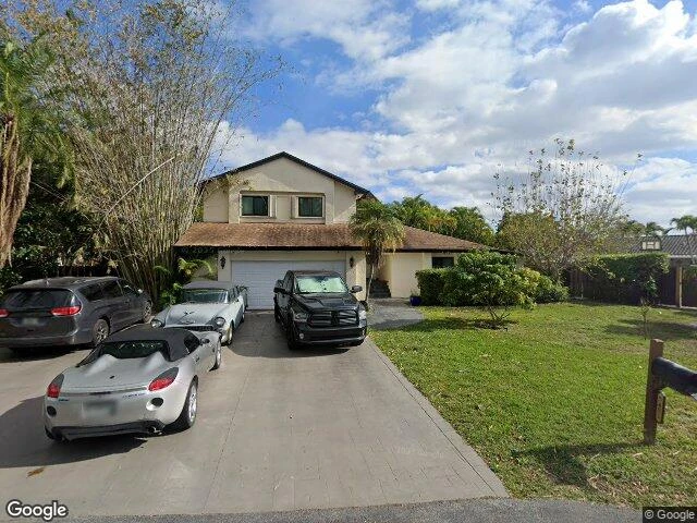 House image located at Miami, FL 33185