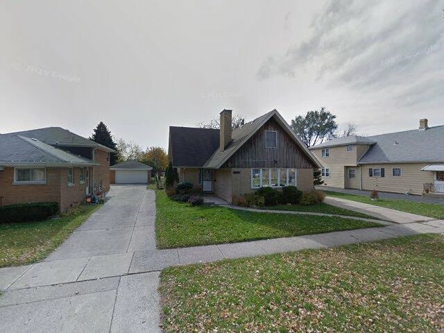 House image located at Lyons, IL 60534