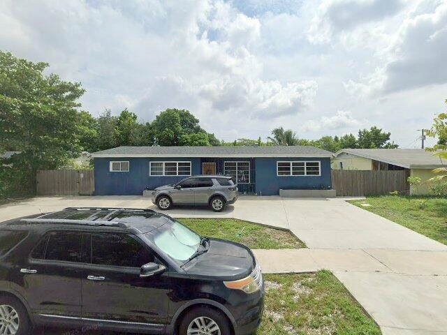 House image located at Miami, FL 33179