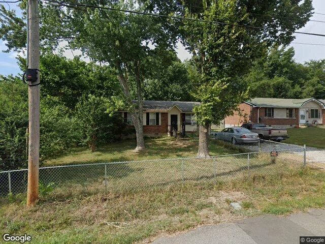 House image located at Ashland City, TN 37015