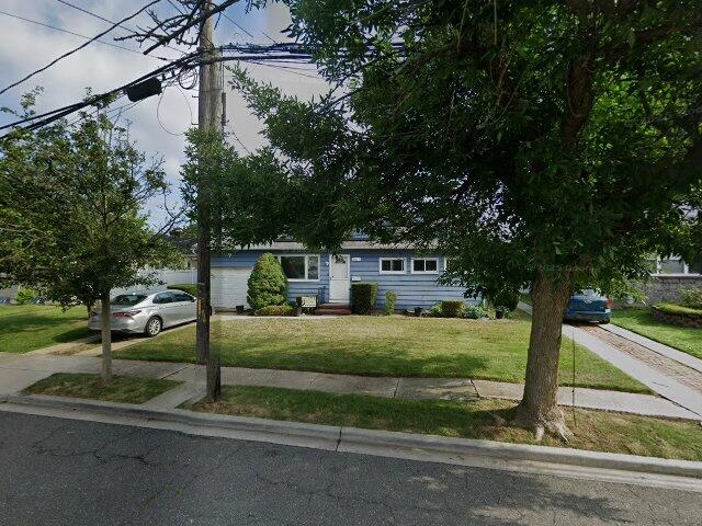 House image located at Baldwin, NY 11510