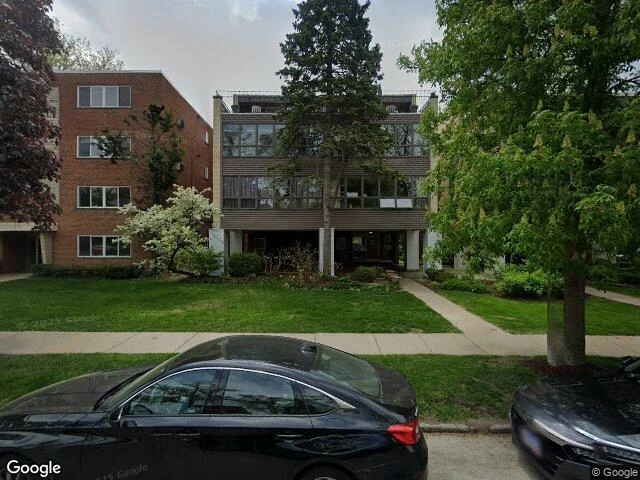 House image located at Evanston, IL 60201