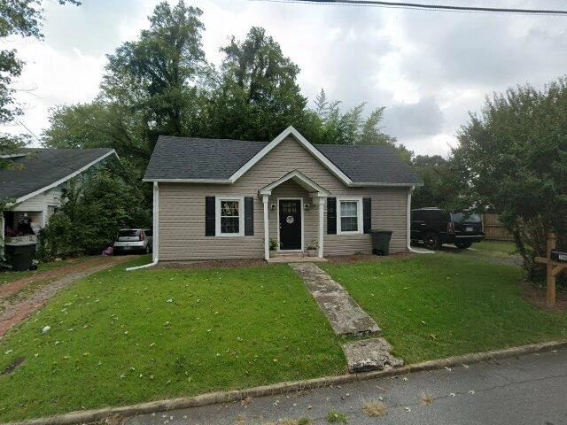 House image located at Eden, NC 27288