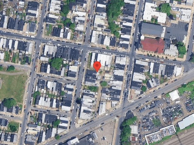 House image located at Philadelphia, PA 19140