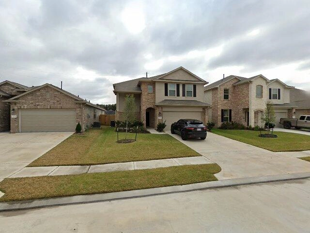 House image located at Houston, TX 77014