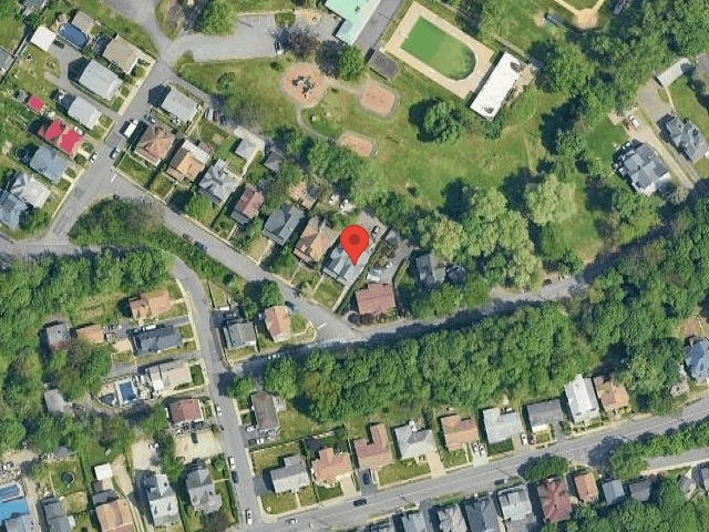House image located at Scranton, PA 18508