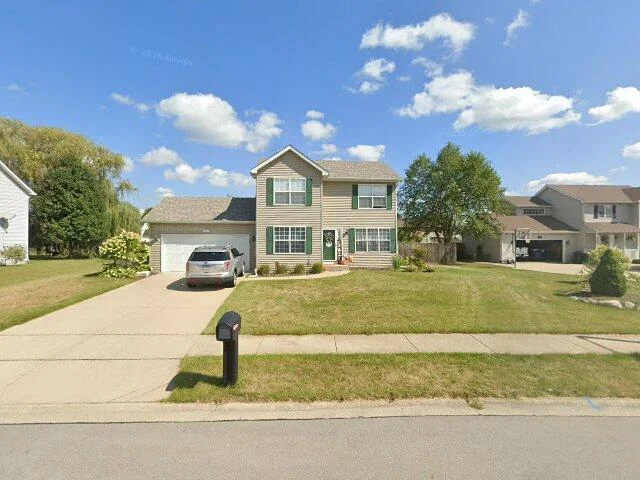 House image located at Yorkville, IL 60560