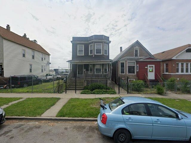House image located at Chicago, IL 60644