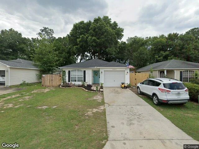House image located at Milton, FL 32583