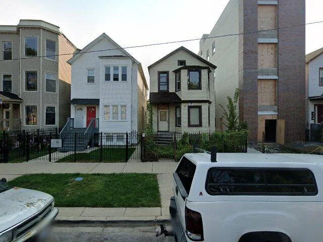 House image located at Chicago, IL 60647