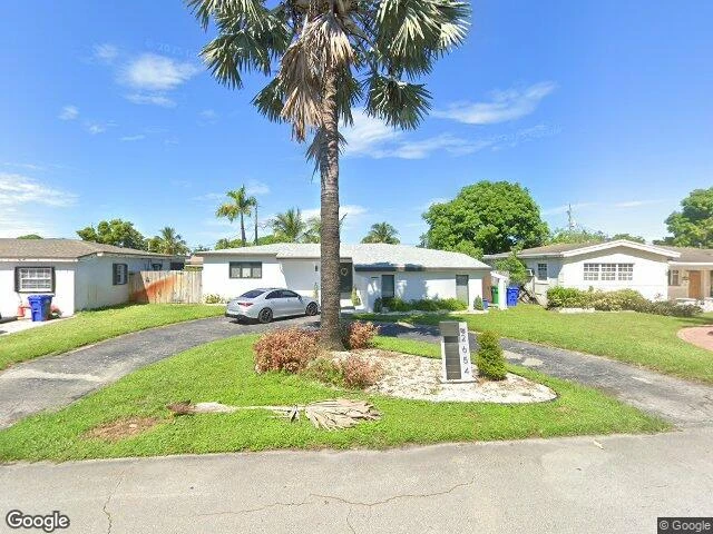 House image located at Hollywood, FL 33023