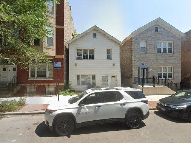 House image located at Chicago, IL 60607
