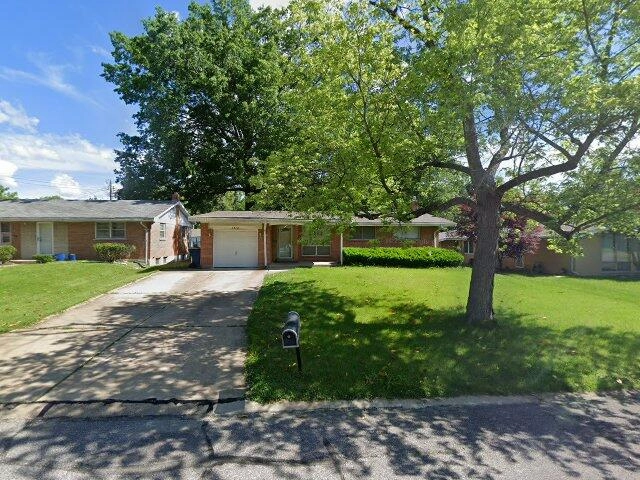 House image located at Saint Louis, MO 63136