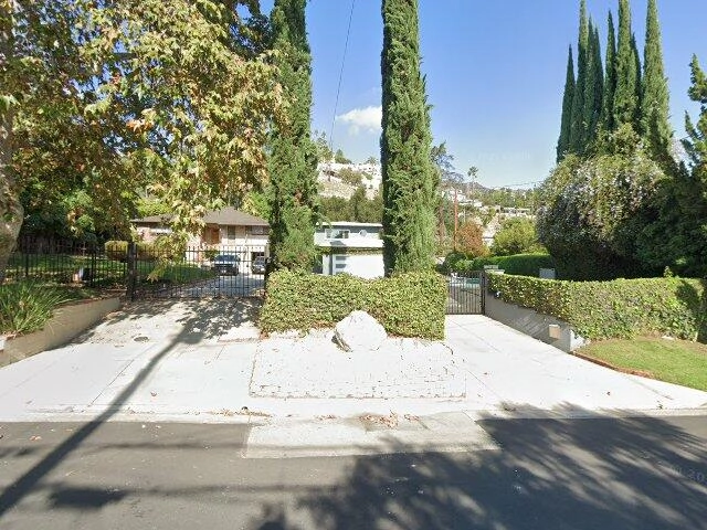 House image located at Burbank, CA 91501