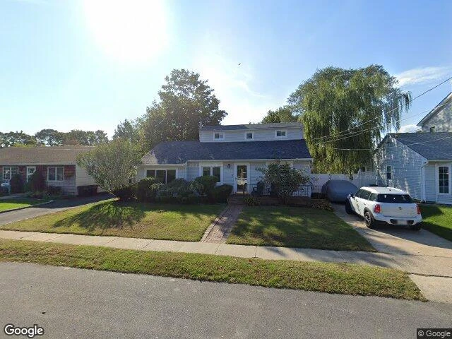 House image located at Bay Shore, NY 11706