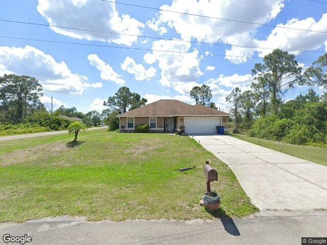 House image located at Fort Myers, FL 33913