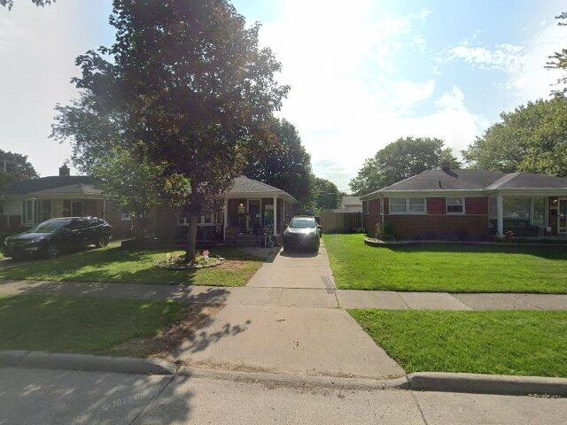 House image located at Allen Park, MI 48101