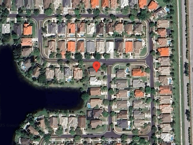 House image located at Hollywood, FL 33029