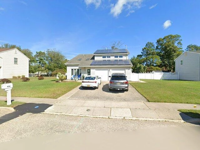 House image located at Toms River, NJ 08753