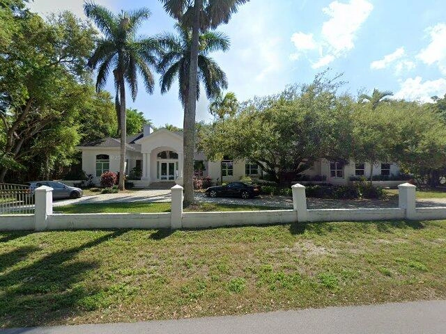 House image located at Miami, FL 33156