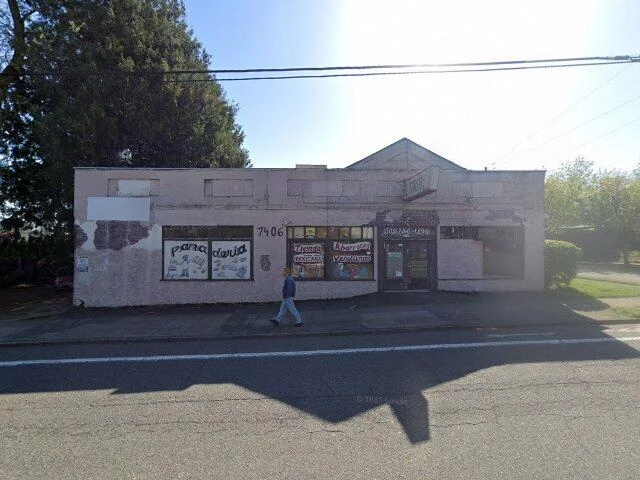 House image located at Portland, OR 97217