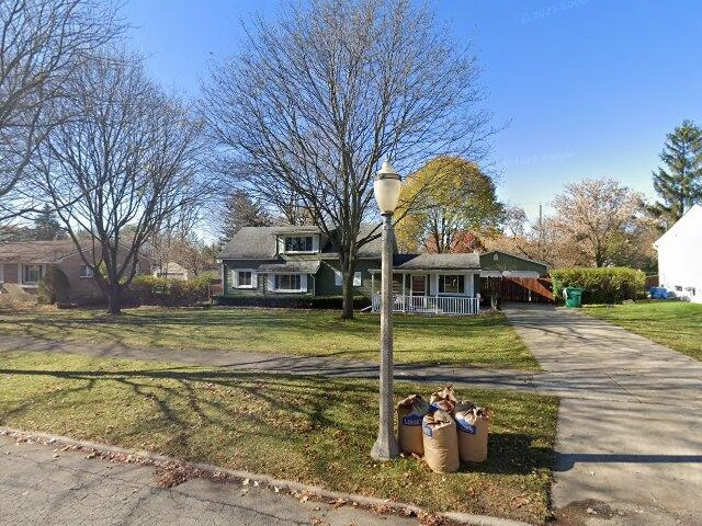 House image located at Lansing, MI 48911