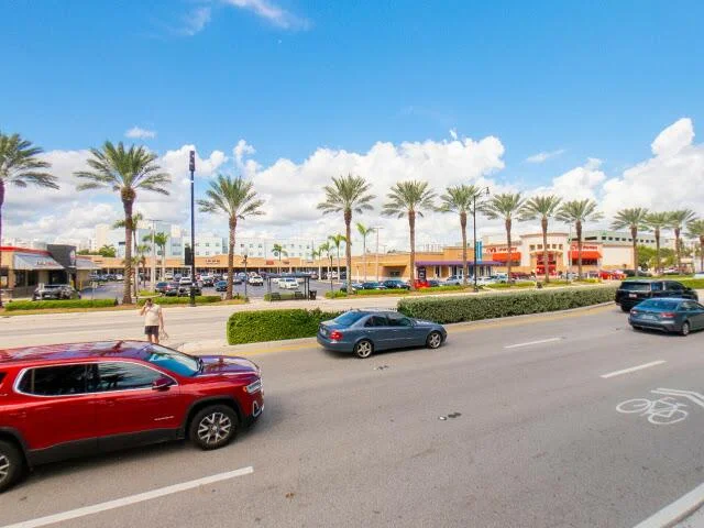 House image located at North Miami Beach, FL 33160