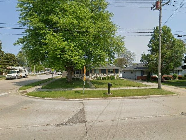 House image located at Sterling, IL 61081