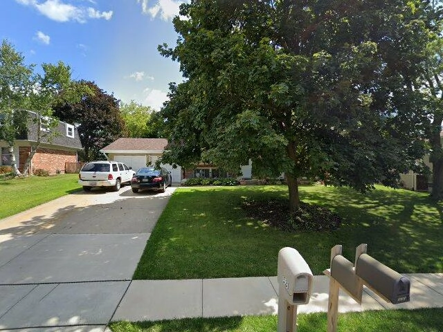 House image located at Lake Villa, IL 60046