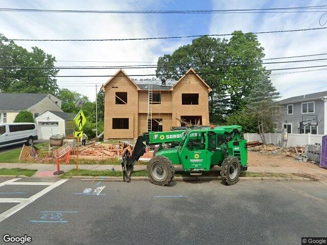 House image located at New Milford, NJ 07646