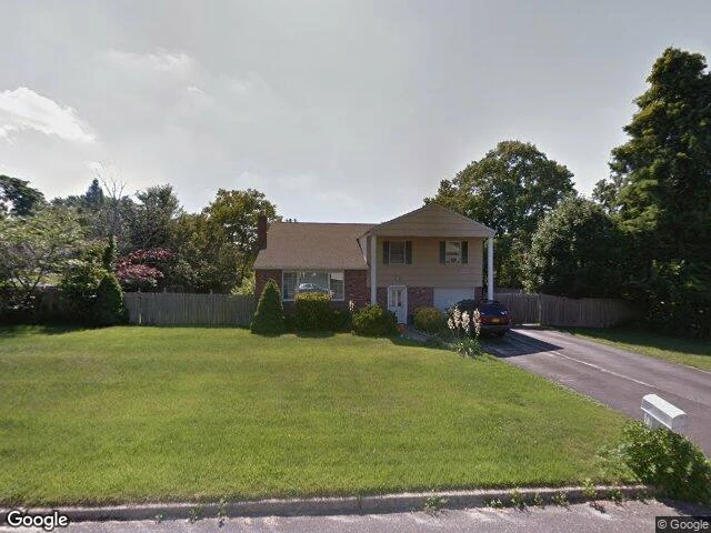 House image located at Selden, NY 11784
