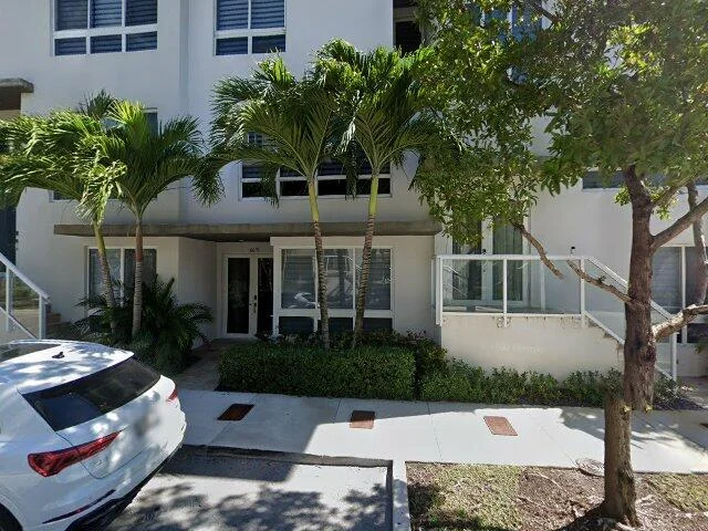 House image located at Miami, FL 33178