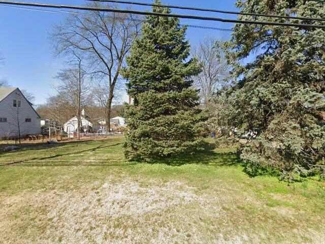 House image located at Pennsauken, NJ 08110