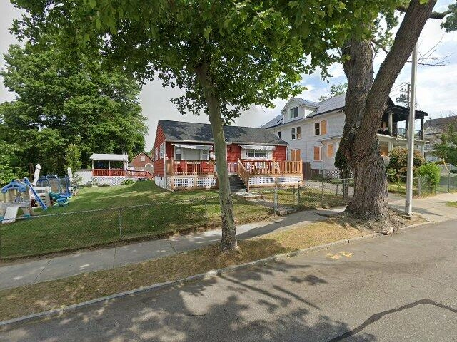 House image located at McDonald, PA 15057