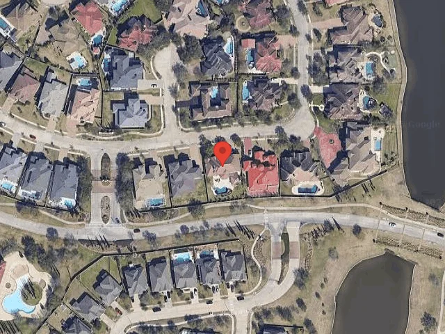 House image located at League City, TX 77573