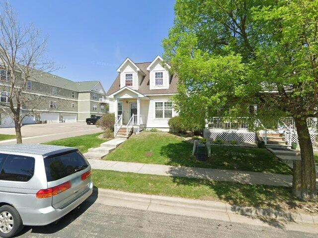 House image located at Chaska, MN 55318