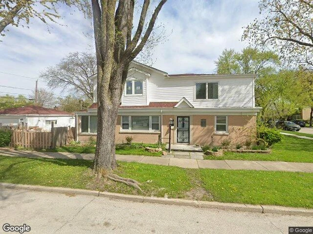 House image located at Skokie, IL 60076