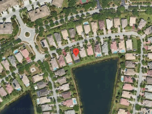 House image located at Hollywood, FL 33027