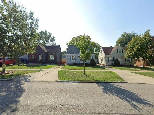 House image located at Cleveland, OH 44144