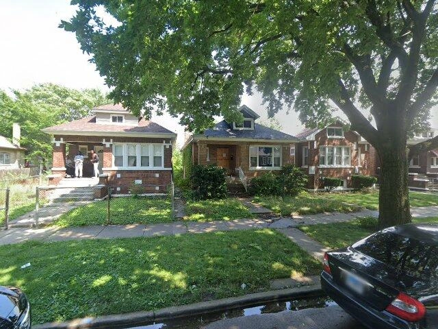 House image located at Chicago, IL 60620