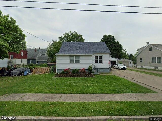 House image located at Buffalo, NY 14218