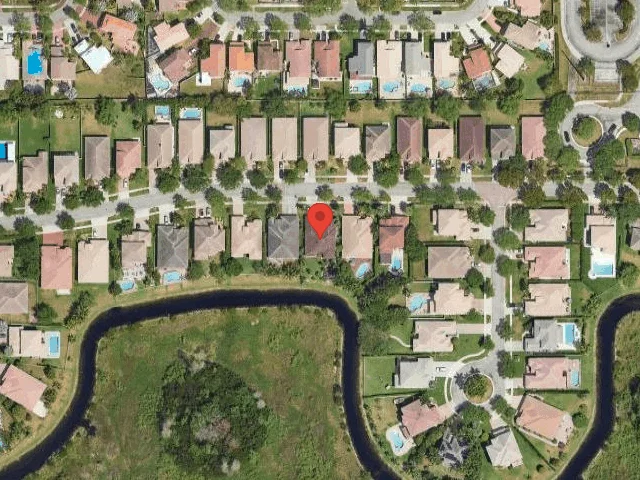 House image located at Hollywood, FL 33027