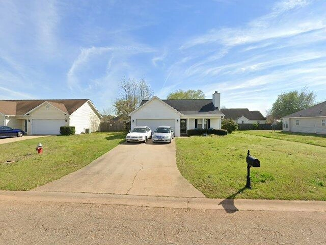 House image located at Bonaire, GA 31005