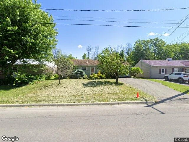 House image located at Massena, NY 13662