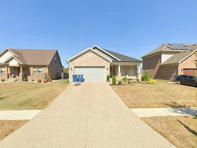 House image located at Louisville, KY 40272