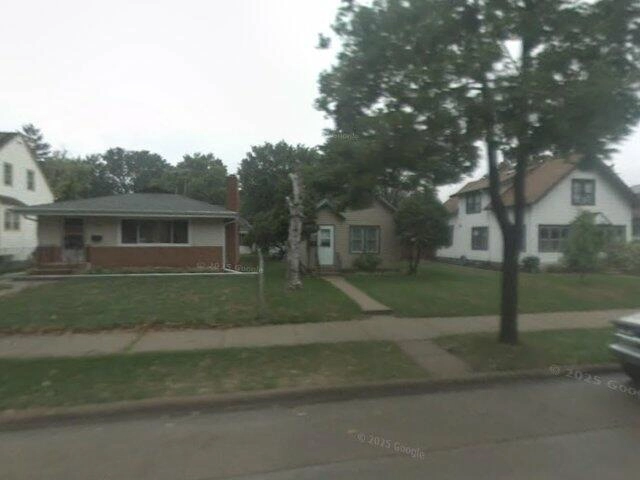 House image located at Minneapolis, MN 55412