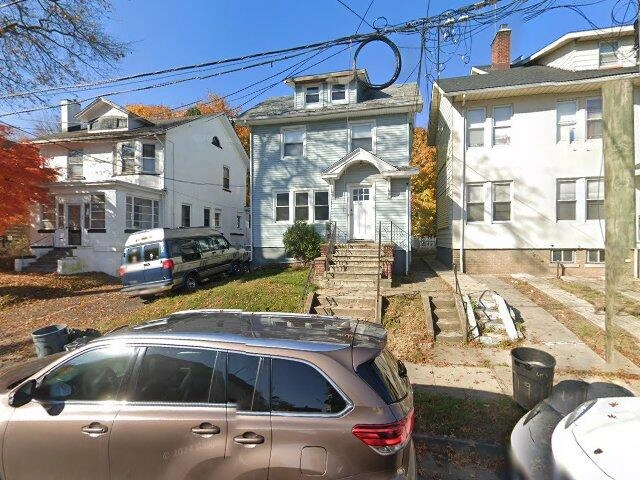 House image located at Newark, NJ 07106