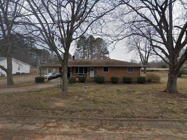 House image located at Landis, NC 28088