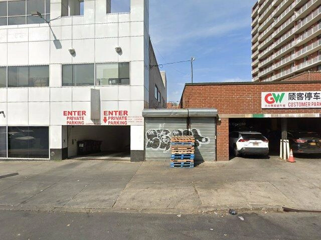 House image located at Country Club Hills, IL 60478