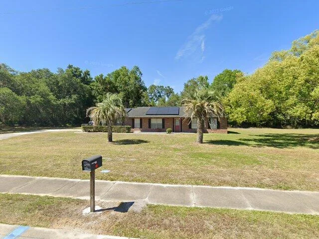 House image located at Center Hill, FL 33514